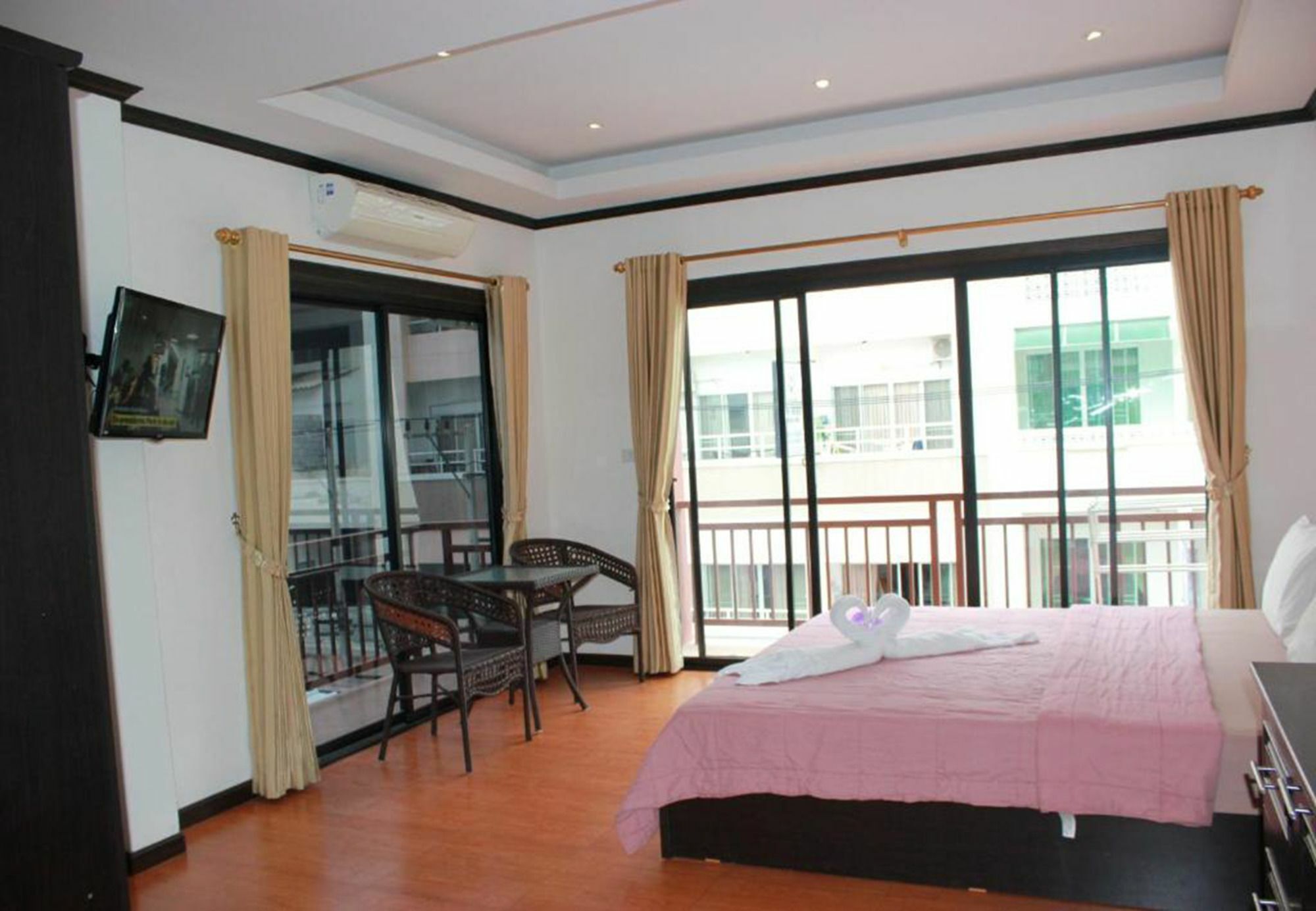 K&J Apartment Ban Nong Tabaek Εξωτερικό φωτογραφία